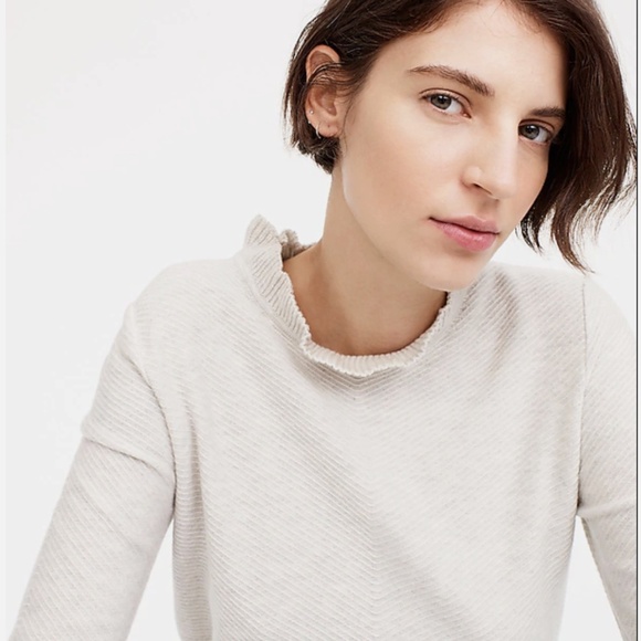 J Crew Cotton Wool Heather Light Grey Ruffle Neck Pull Over Sweater SZ S - Picture 4 of 12